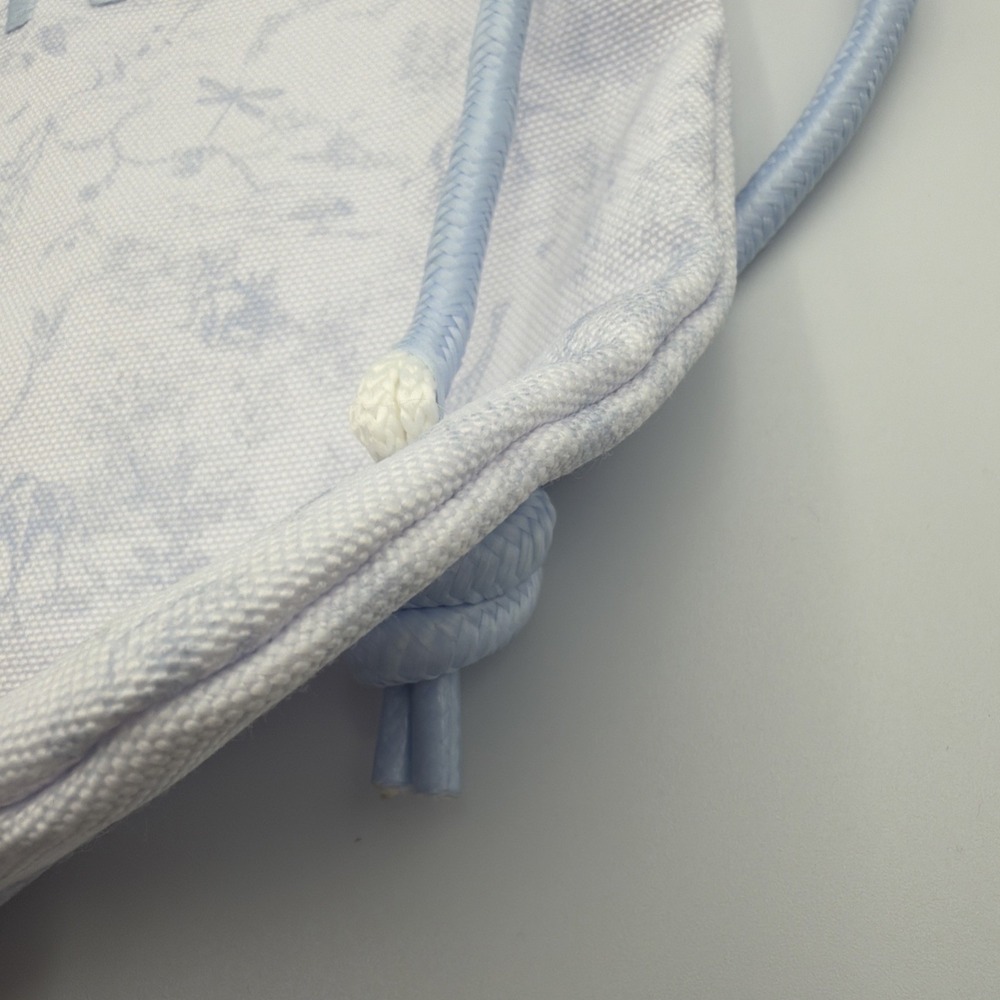 Authentic Dior Beauty VIP GWP White Blue Drawstring Pouch Toile De Jouy Safari - Picture 5 of 11